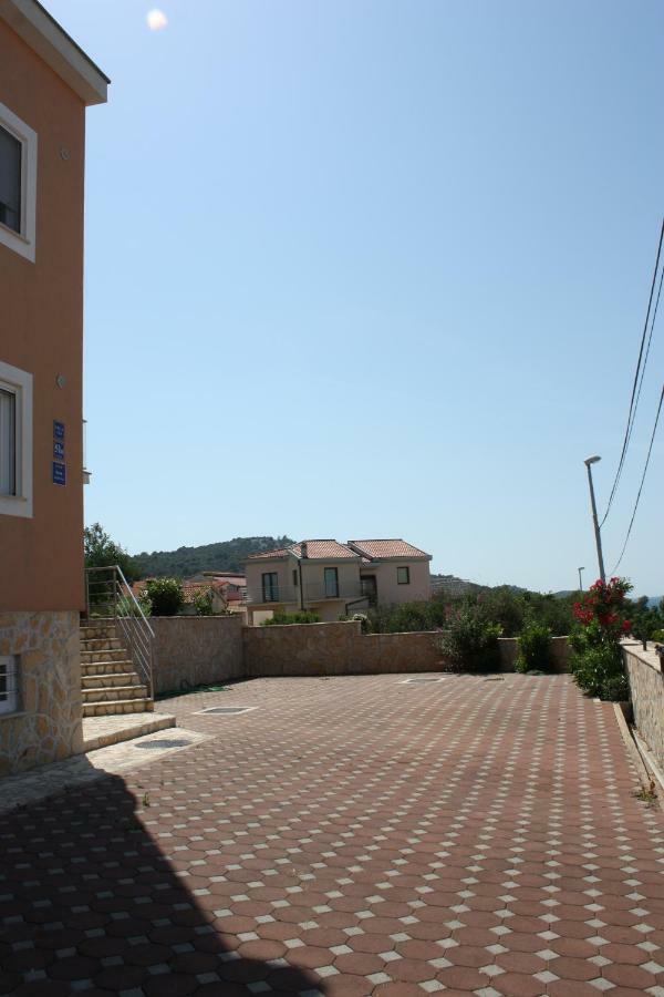 Villa Tea Ražanj Extérieur photo