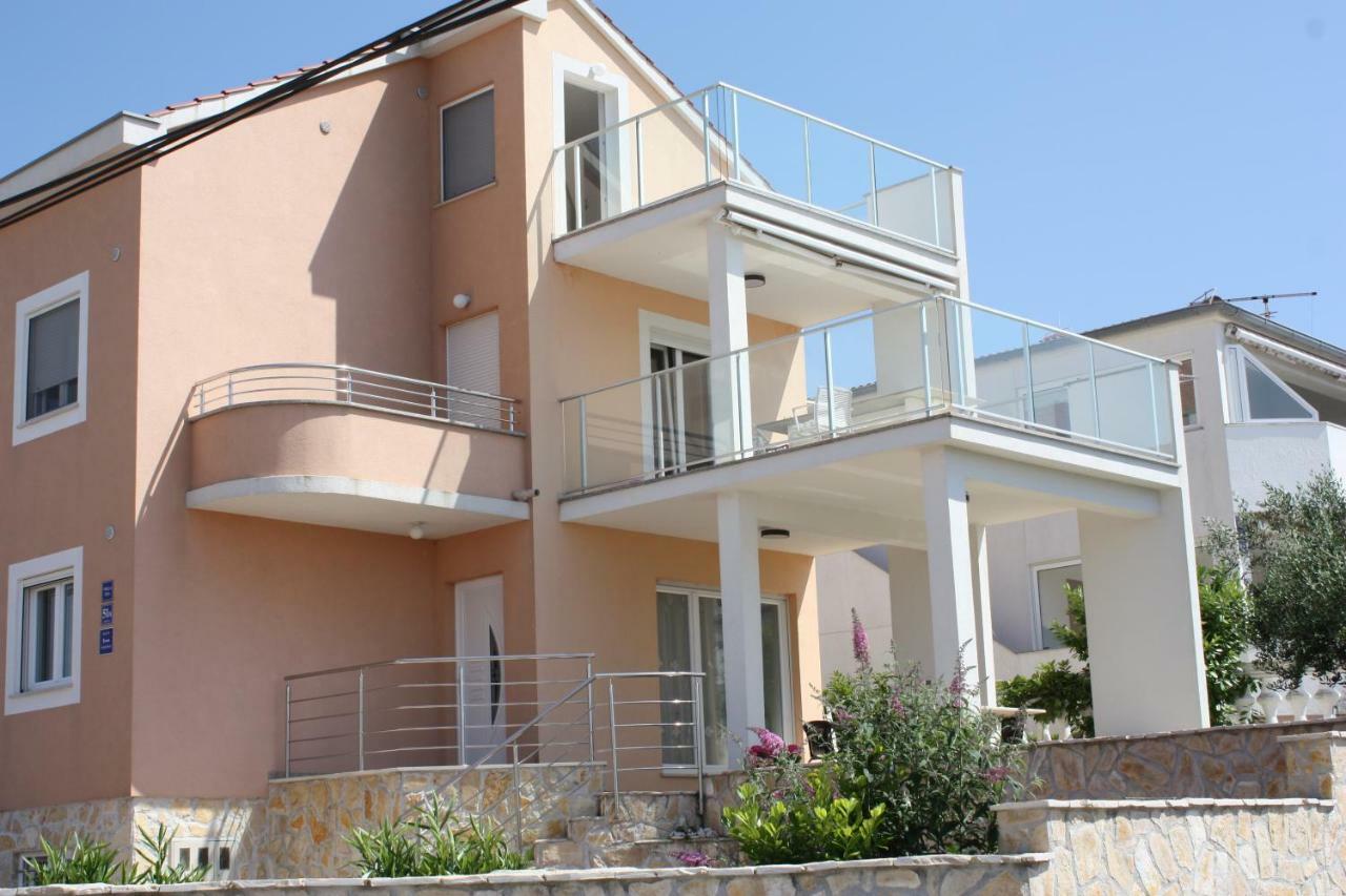 Villa Tea Ražanj Extérieur photo